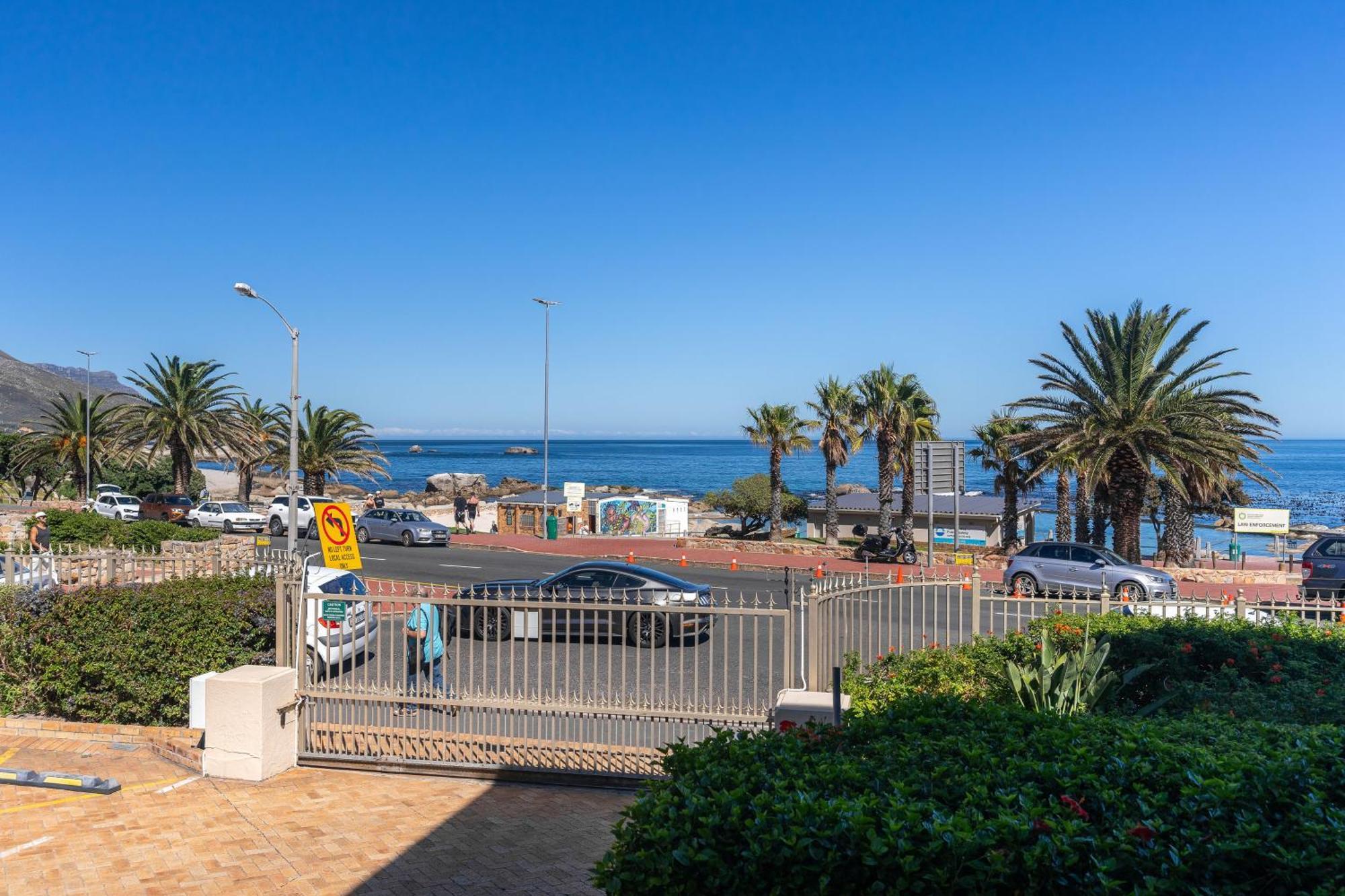 Camps Bay Village - And Aparthotel Cape Town